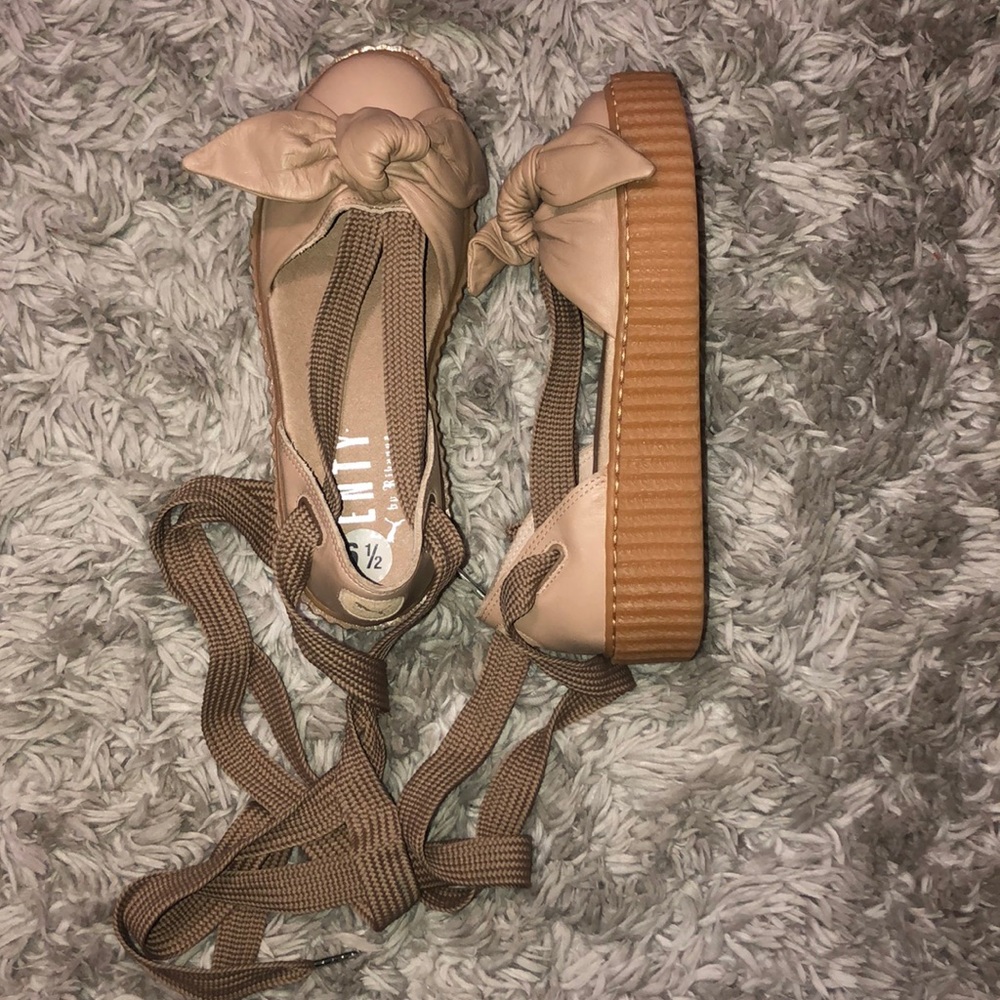 Fenty by Rihanna Bow Creeper Size 6 1/2